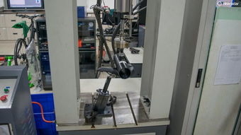 臺(tái)萬自行車零件制造廠探訪 機(jī)器人與工匠精神的碰撞